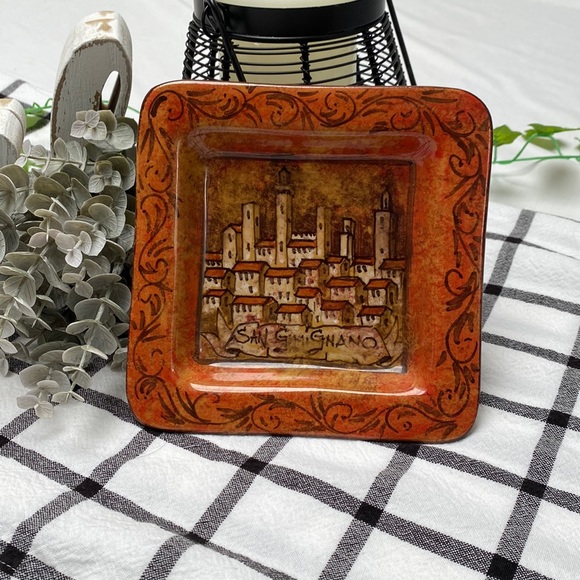 Other - Decorative hanging pottery dish (by Assuntini)